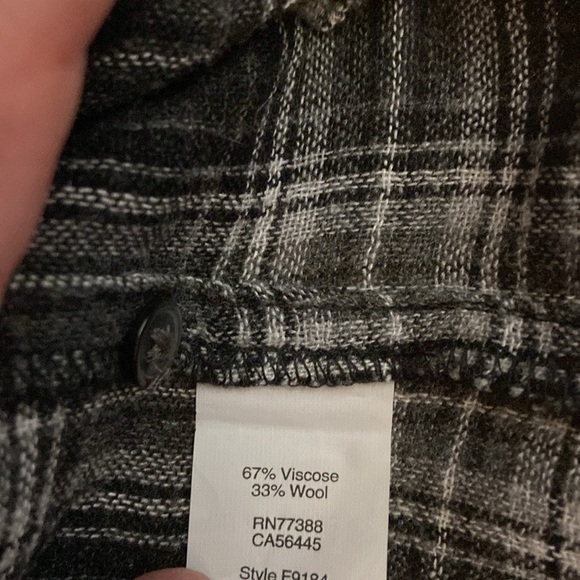 Madewell Plaid Wool blend blouse in size M, EUC - Picture 6 of 6